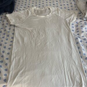 White LuluLemon Swifty Shirt